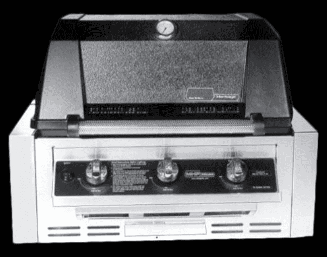 MHP Grill 27-Inch Built-In Grill - Liquid Propane Gas with Stainless Steel Grill Enclosure Sleeve - W3G4DD-PS + NMS2-GS - image 1