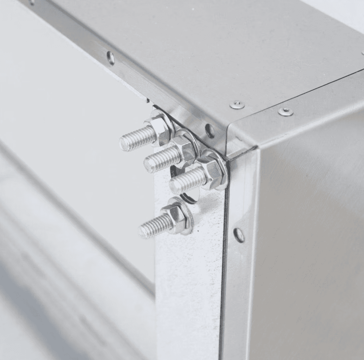 Summerset 4-in Spacer Bracket for 42-in Vent Hood - VH42-3-SP4 - image 4
