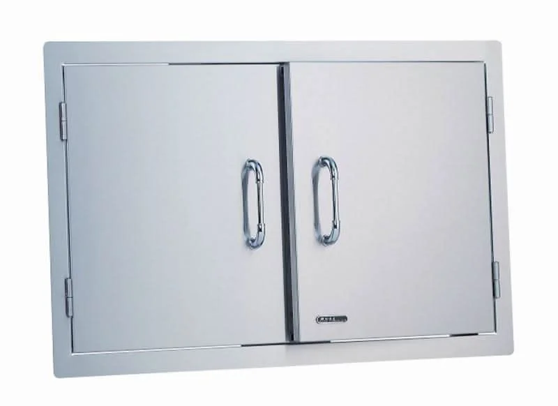 Blaze Outdoor Basic Package LTE 32-inch 4 burner Grill with Stainless Steel Access Door and Side Burner LP - image 2
