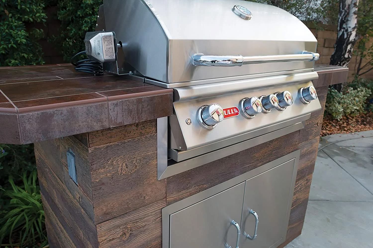 Bull Angus - 30-Inch 4-Burner Built-In Grill - Natural Gas with Rotisserie - 47629 - image 4