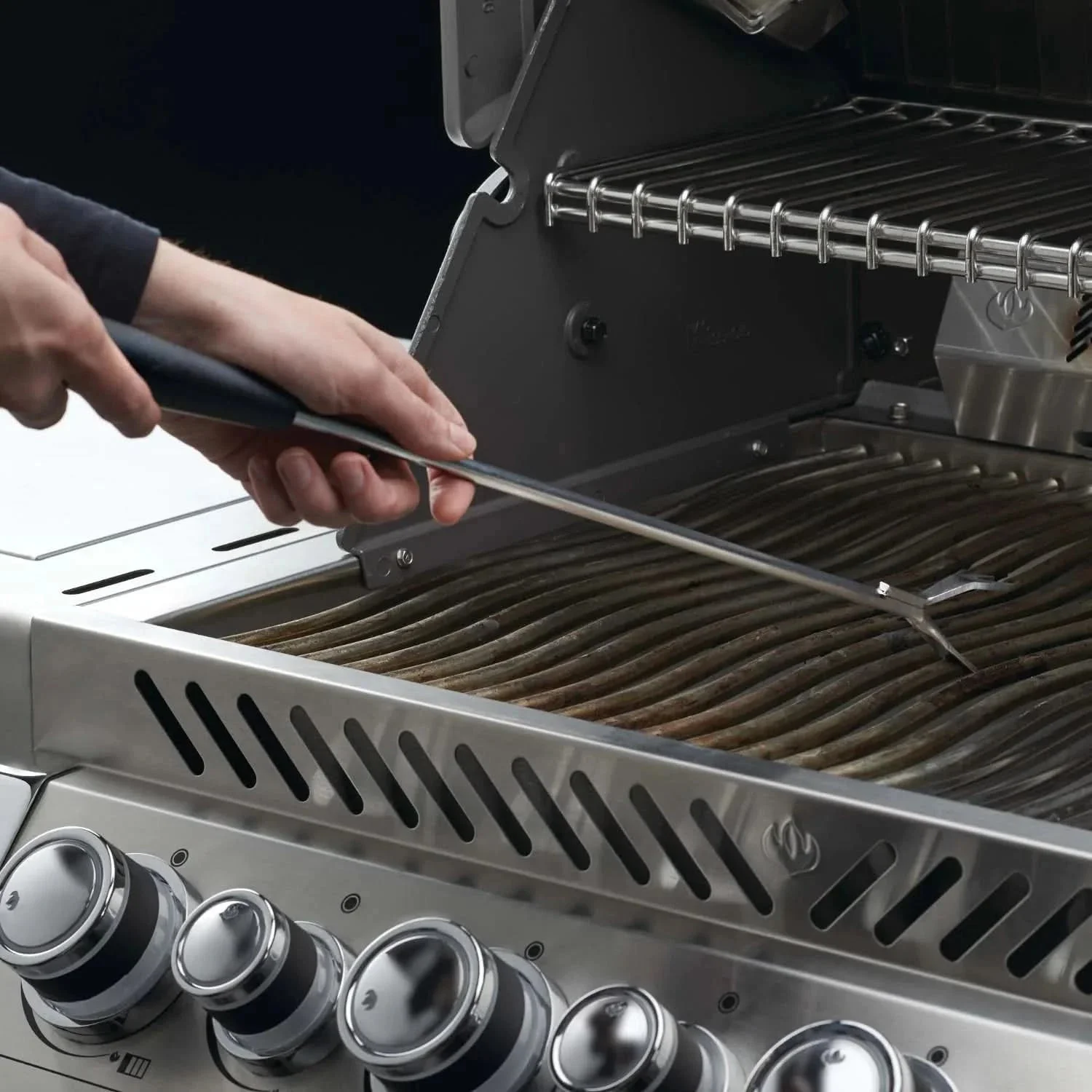 Napoleon Stainless Steel Grid Scraper - 62031 - image 2