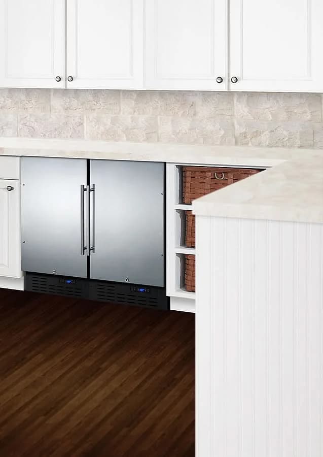 Summit 18 8 lb. Drain-Free Icemaker, ADA Compliant - BIM18SSADA - image 4
