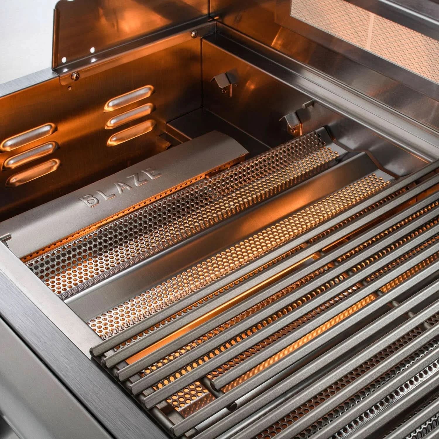 Blaze Premium LTE - 32-Inch 4-Burner Built-In Grill - Natural Gas with Grill Lights - BLZ-4LTE2MG-NG - image 4