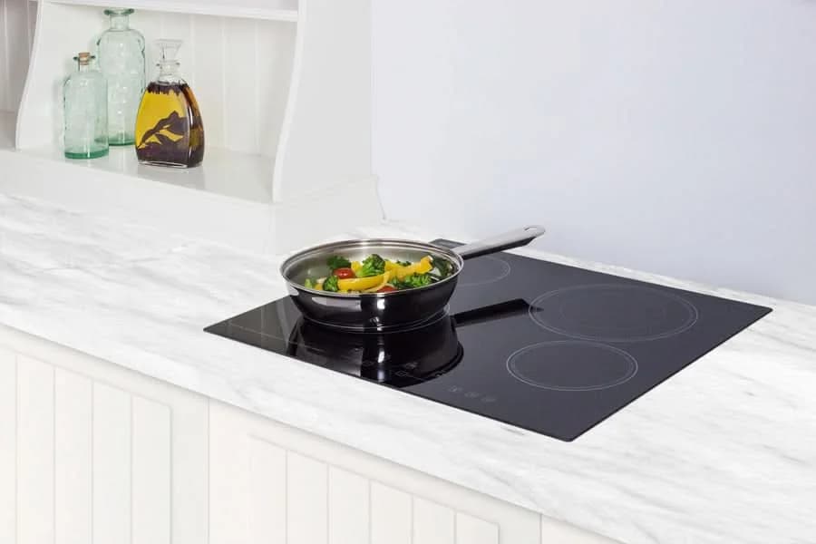 Summit - 24 Wide 230V 4-Burner Radiant Cooktop - CR4B23T5B - image 3