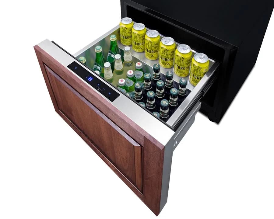 Summit 24-Inch Outdoor Refrigerator - SDR241OS - image 9