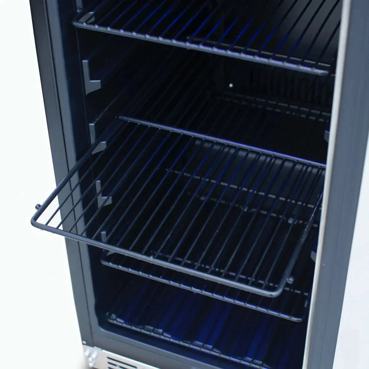 Summerset 15" Outdoor Rated Fridge W/Stainless Door - RFR-15S - image 5
