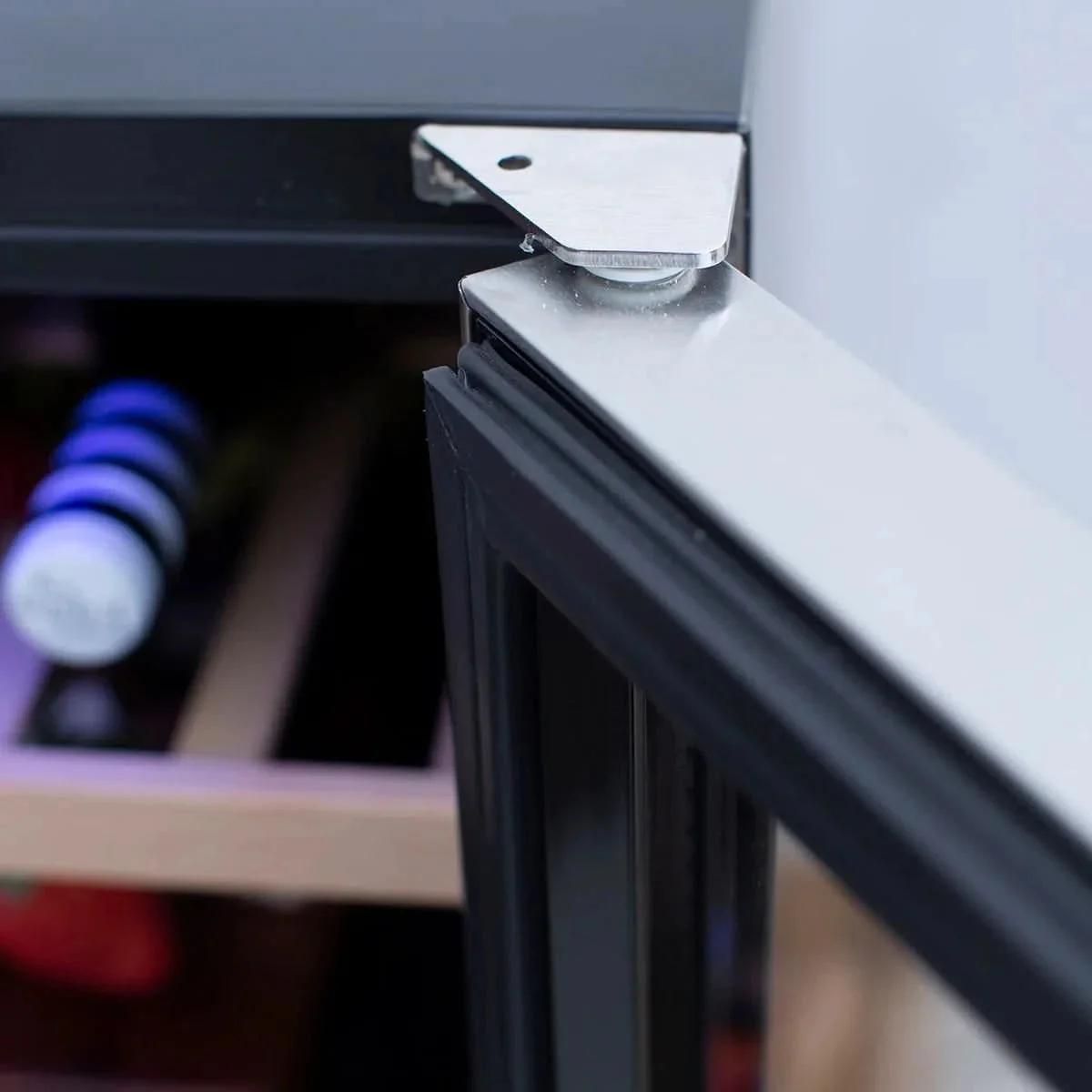 Summerset 15" Outdoor Rated Wine Cooler - RFR-15W - image 3