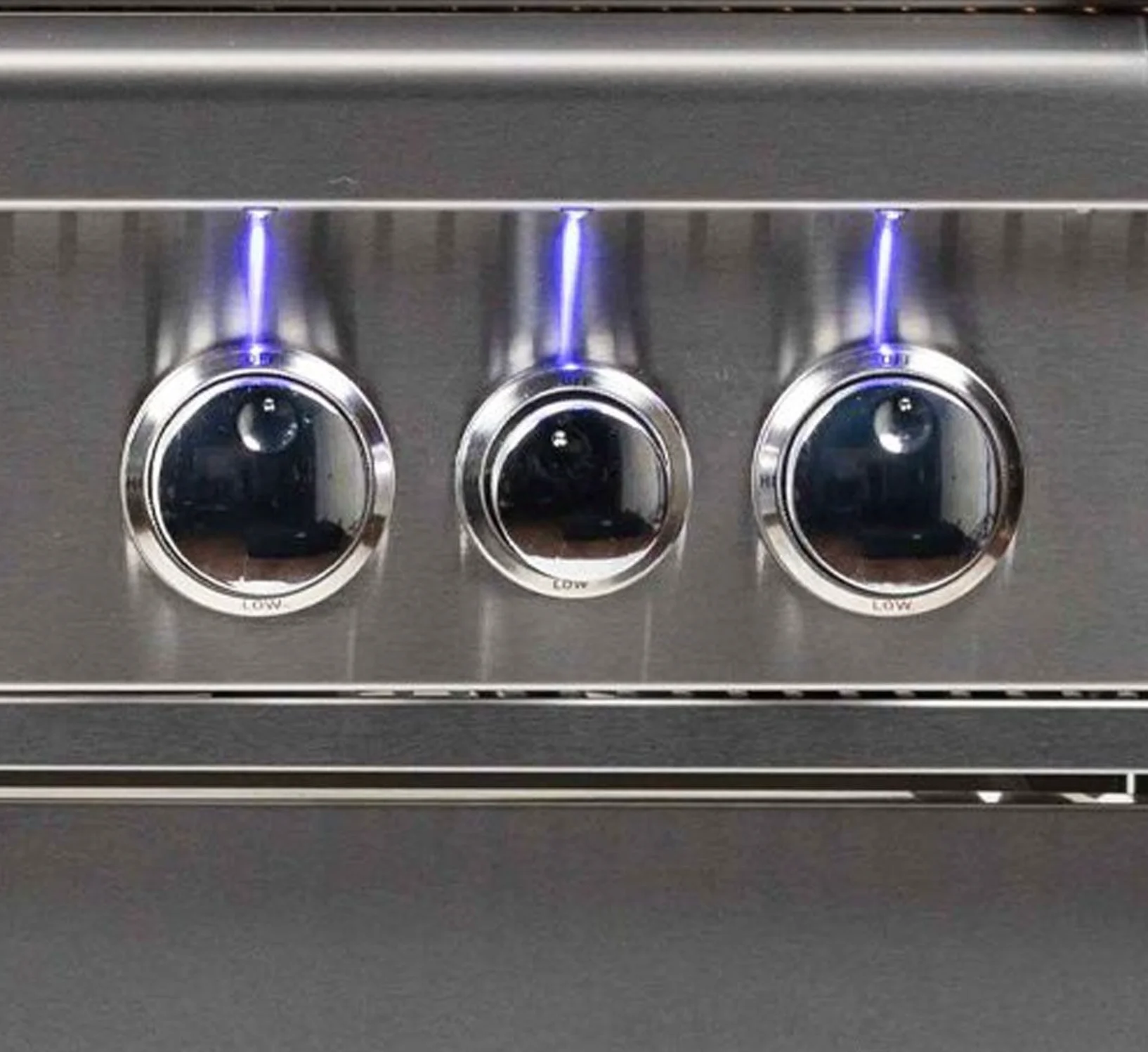 Broilmaster 32" 4-Burner Stainless Natural Gas Grill - BSB324N - image 2