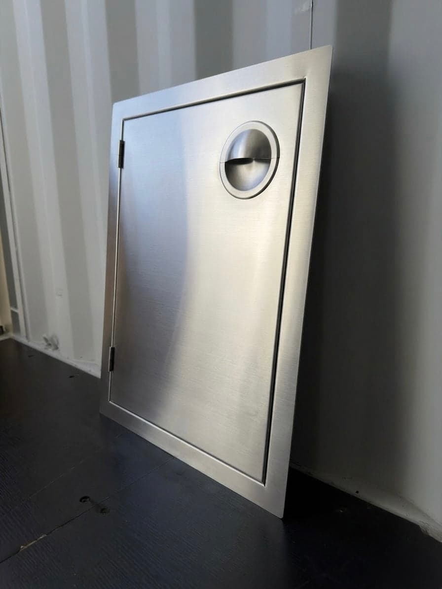 PCM 17" x 24" Professional Series Vertical Access Door - Open Box - PCM-200-17X24V-OB - image 2