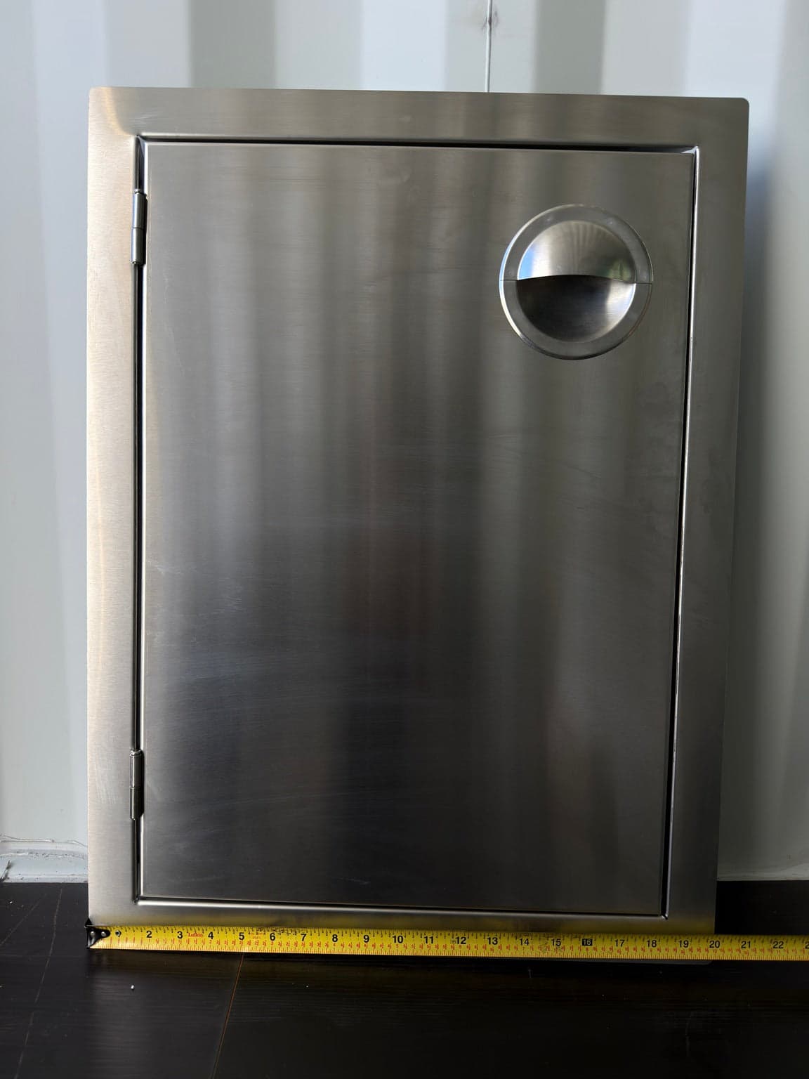 PCM 17" x 24" Professional Series Vertical Access Door - Open Box - PCM-200-17X24V-OB - image 5